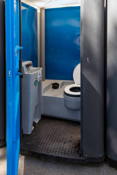 Best Luxury portable toilet rental  in Rancho San Diego, CA